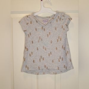 Girls Grey & Gold Seahorse Tshirt. 3T Jumping Beans